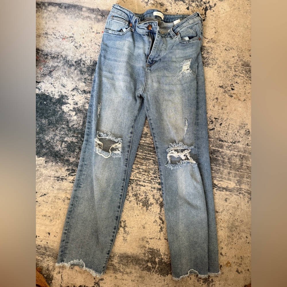 Ariya Distressed Blue Jeans for Women